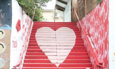 В центре Томска обустроили «лестницу любви»