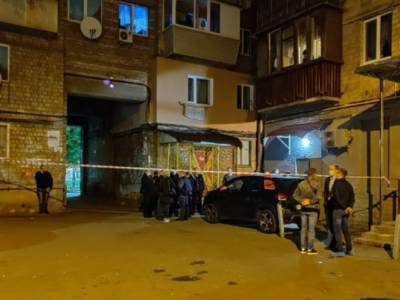 На Отрадном в Киеве произошло жестокое убийство: зарезали хозяйку магазина