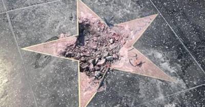 В Голливуде "Халк" в очередной раз разбил звезду Дональда Трампа
