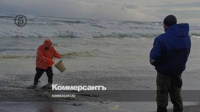 Минобороны отрицает причастность флота к загрязнению у берегов Камчатки