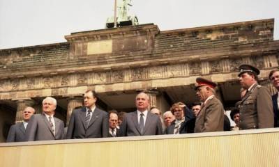 Эксперт назвал главную ошибку Горбачева, позволившего объединиться Германии
