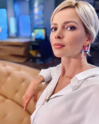 Ведущая программы «Утро России» Елена Николаева поделилась секретами предстоящей свадьбы с Игорем Вдовиным