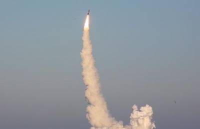 В Индии успешно испытали баллистическую ракету для доставки ядерного боезаряда