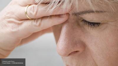 Дефицит сна назвали причиной обострения мигрени
