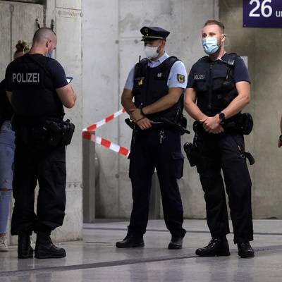 Самодельное взрывное устройство было обнаружено в стоявшем в депо поезде в Кёльне