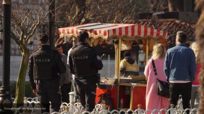 Турецкие силовики проводят контртеррористическую операцию в Стамбуле