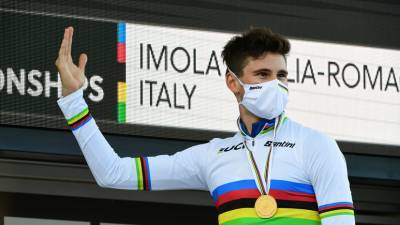 Ганна победил на первом этапе «Джиро д'Италия»