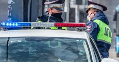Машина с четырьмя детьми упала в обрыв в Карачаево-Черкессии