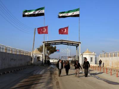 Турция заявила, что "примет меры" против Сирии, если не исчезнет "террористическая угроза у границ"