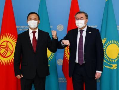 МИД Казахстана озабочен нападениями на казахстанский бизнес в Киргизии