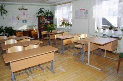 В Приморье школьник угрожал учителю убийством из-за тройки по английскому