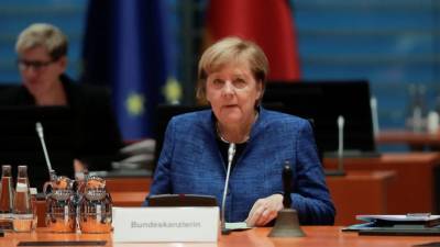 Ангела Меркель - Хельга Браун - Берлин - Меркель созывает премьер-министров: на повестке дня жесткий карантин - germania.one - Германия