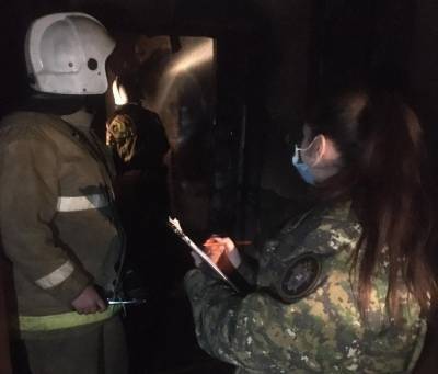 В Свердловской области на пожаре погибла семья с тремя детьми