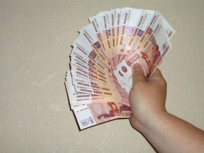 Стало известно, в какой валюте россияне предпочитают хранить сбережения в банках