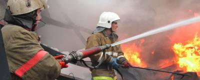 Три человека погибли при пожаре в частном доме в подмосковном Ногинске