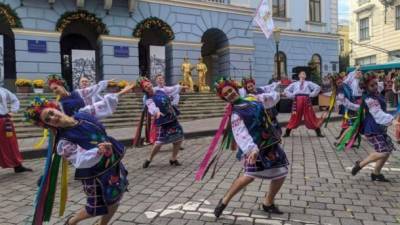 Черновцы празднуют День города