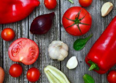 Диетолог Елена Соломатина рассказала о случаях превращения полезных овощей в яд