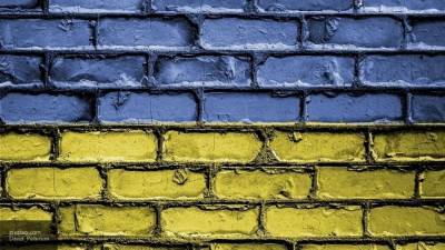 Донецкий писатель считает, что Киев ведет Украину к самоуничтожению