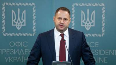 Глава офиса Зеленского: План по урегулированию в Донбассе лежит на столе
