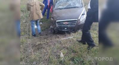 Жених и невеста попали в аварию в Ибресинском районе