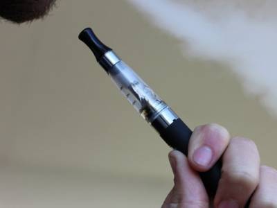 Ученые рассказали о смертельной опасности электронных сигарет