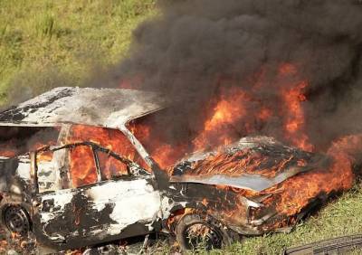В Ряжске при возгорании автомобиля погиб человек