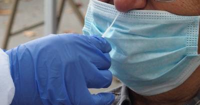 Вирусолог назвал сроки снятия ограничений по коронавирусу в России