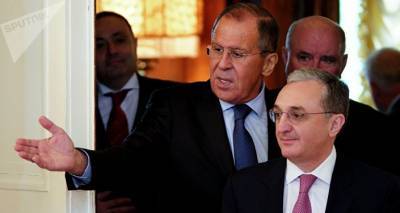 Лавров обсудил с Мнацаканяном ситуацию в зоне нагорно-карабахского конфликт