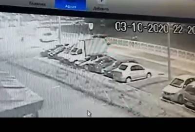 Водитель сбил девочку в Петербурге и скрылся