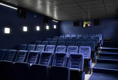 Владельцы кинотеатров просят не закрывать повторно кинозалы в России