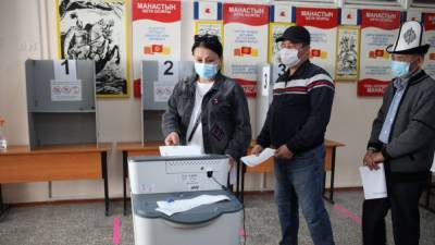 Оппозиция не признает итоги выборов в Киргизии