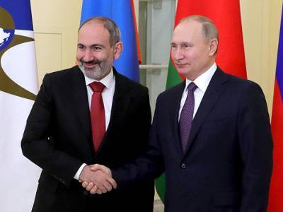 Пашинян в разгар карабахского конфликта напомнил России о ее обязательствах перед Арменией