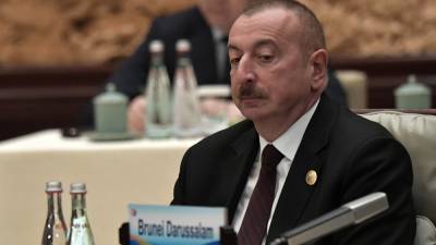 Алиев назвал возможным военное решение конфликта в Нагорном Карабахе