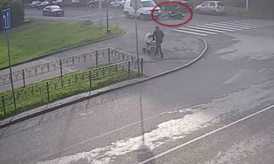 53-летняя байкерша попала под колеса машины в Петрозаводске