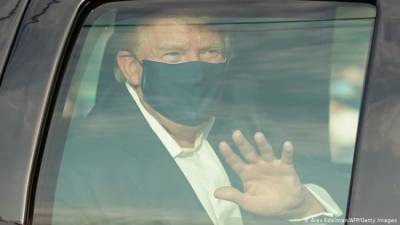 Президент Трамп проболел коронавирусом три дня — уже ездит на автомобиле