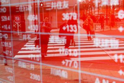 Японские акции закрылись в плюсе после сообщений о здоровье Трампа