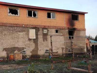 В Башкирии в ночном пожаре погибла семья с ребёнком