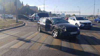 В аварии со скорой в Воронеже пострадали люди