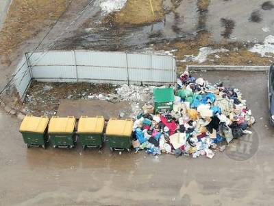 К концу следующего года в Башкирии обещают заменить все ржавые мусорные контейнеры