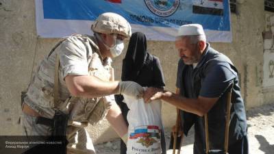 Сирийцы поблагодарили РФ за гуманитарную помощь в Месрабе