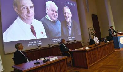 Нобелевскую премию получили медики за открытие вируса гепатита С