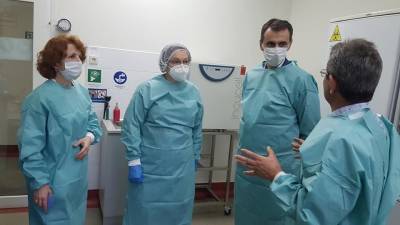 На повышенные зарплаты врачам за сентябрь выделили 670 млн гривен