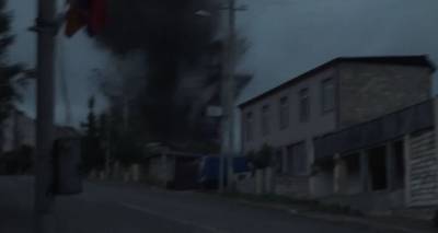 Непрекращающийся обстрел Степанакерта: Азербайджан уничтожает гражданские объекты – видео