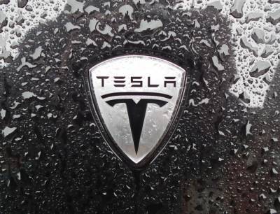 Tesla в 3 квартале выпустила рекордное количество электромобилей