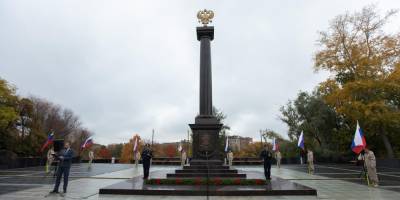 Ошибки на карельском военном памятнике за 80 млн рублей объяснили видением художника