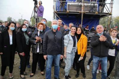 Харьковские власти испугались неудобных вопросов о концерте Поляковой, видео: "У нас вирус"
