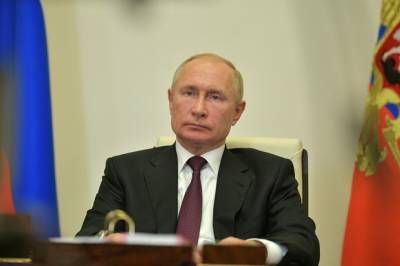 По собственному желанию: Путин принял отставку главы Дагестана