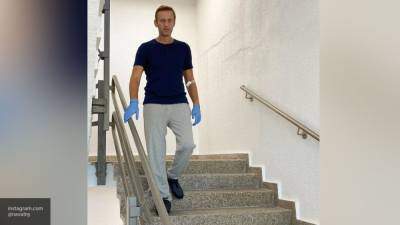 Навальный перешел из физической комы в "политическую"