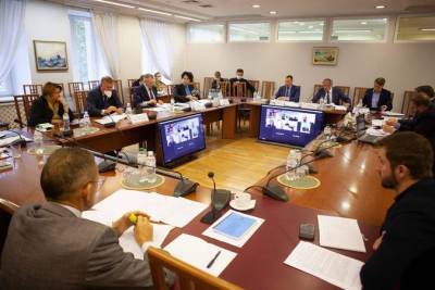 Объявлено о недоверии заместителям председателя НБУ Рожковой и Сологубу — Совет НБУ