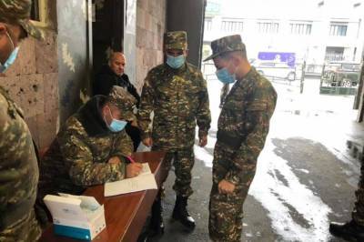 Сын премьера Армении пойдет воевать в Нагорном Карабахе наравне с другими солдатами